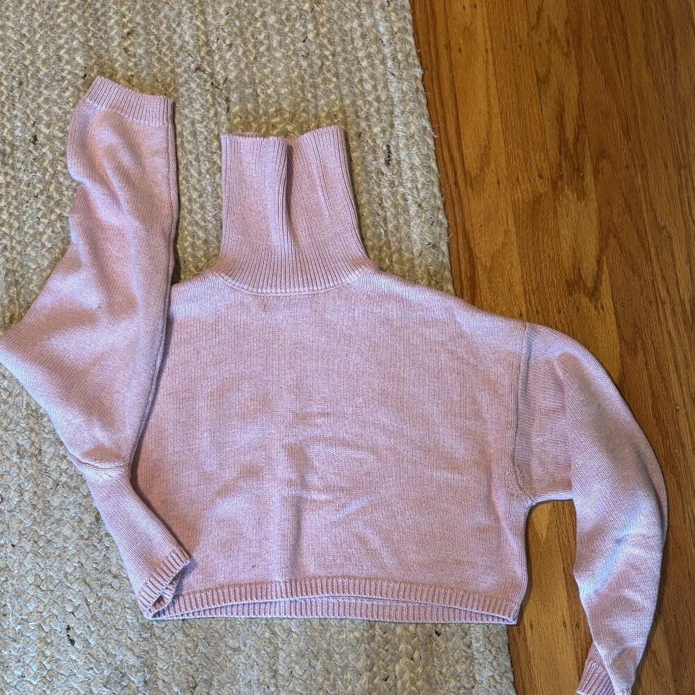 Mango Cropped Sweater - M